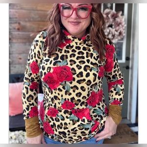 Lularoe lightweight Hoodie Pullover Womens Size Medium
